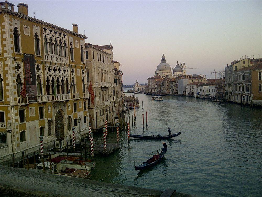 Ca' Contarini 3026 Hotell Venedig Exteriör bild